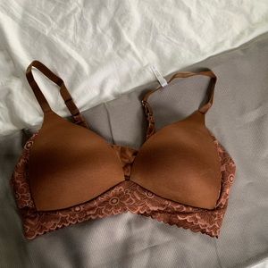 Aerie wireless bra size 36C. Worn twice!